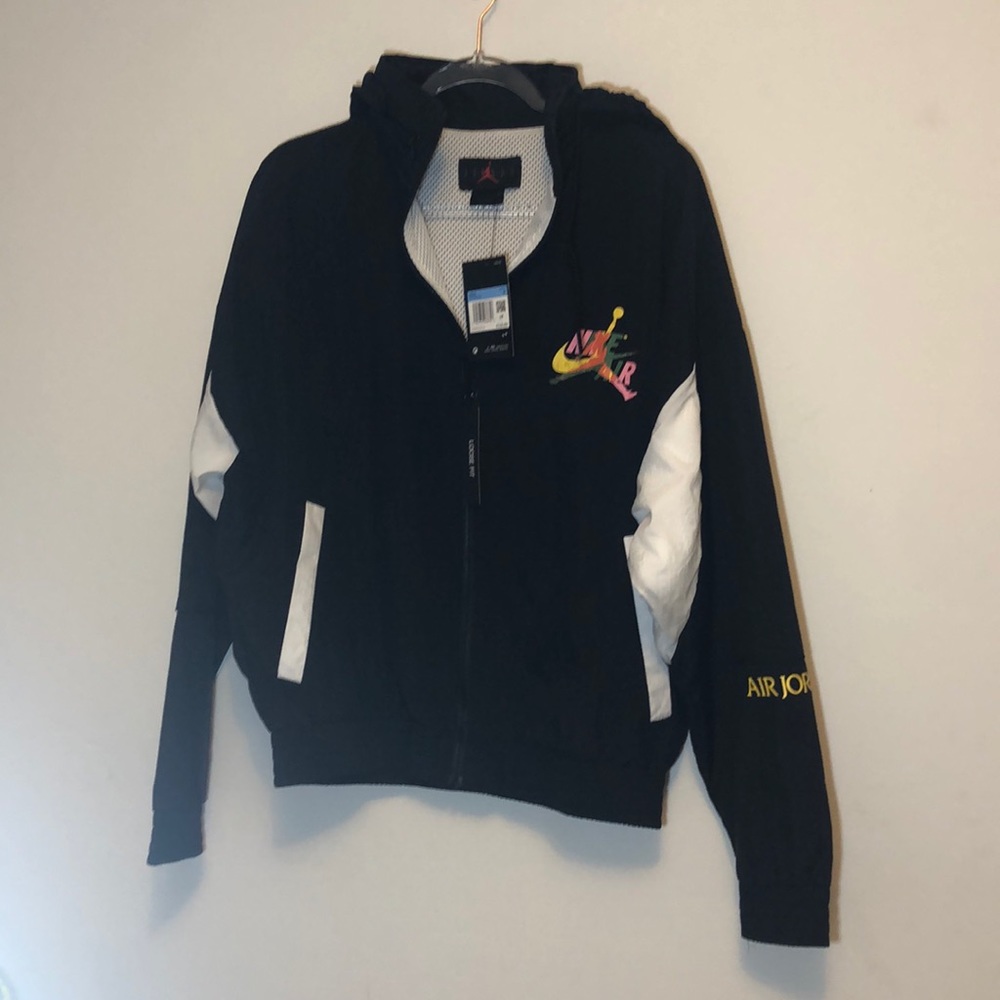 NIKE AIR JORDAN JACKET